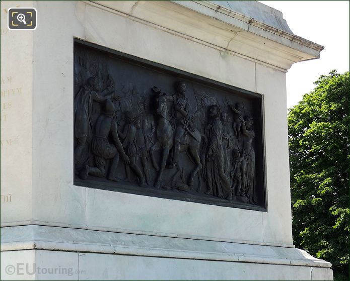 Bronze scultpure on pedestal of King Henri IV Statue