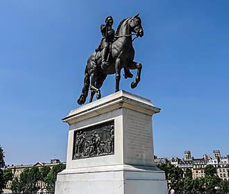 Equestrian Statue of King Henri IV