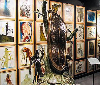 Espace Dali Museum woks of art