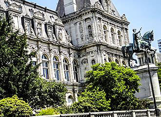 Etienne Marcel Statue and Hotel de Ville