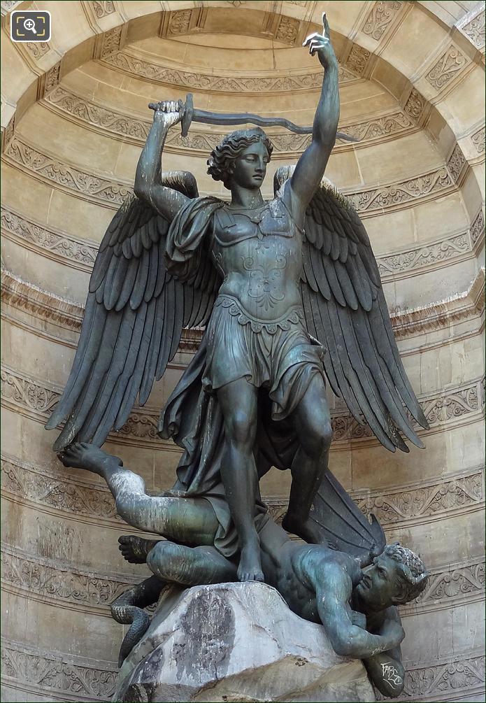 Fontaine Saint Michel