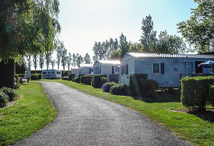 Camping de la Bien-Assise static caravans