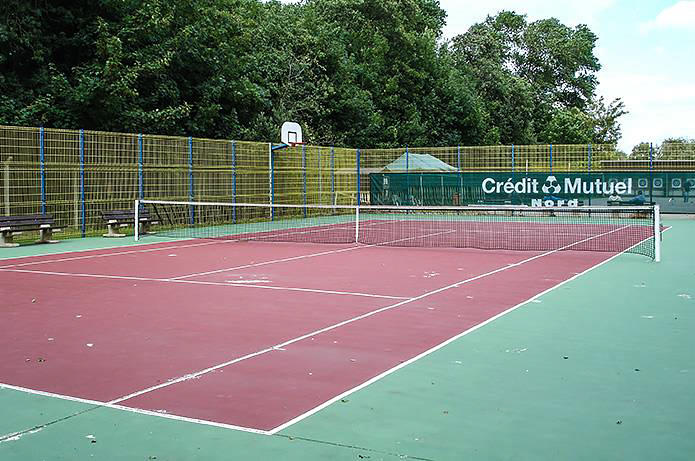 Tennis At Camping Perroquet Campsite