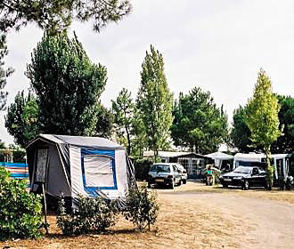 Camping Baie d'Aunis pitches