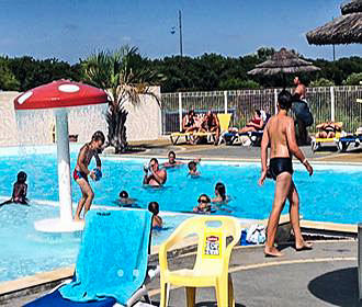 Camping Le Cottage Fleuri swimming complex