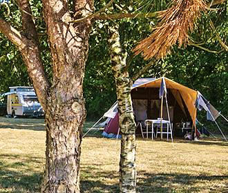 Camping le Fief Angibaud tent pitches