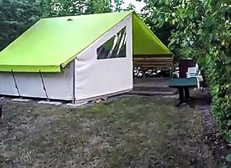 Camping les Charmes tents