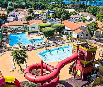 Camping les Ecureuils swimming complex