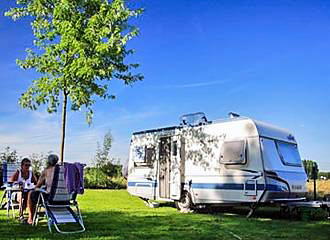Camping de Tournus caravan pitches
