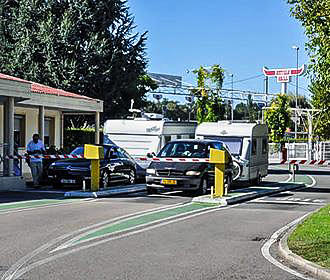 Camping Municipal de Macon entrance