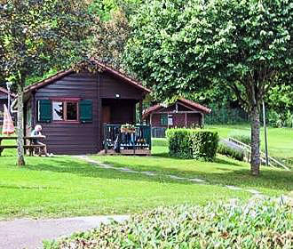 Camping Municipal les Treilles chalets