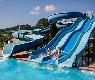 Camping du Bois de Reveuge swimming complex