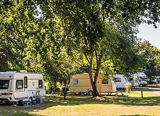 Camping du Val de Bonnal caravan pitches