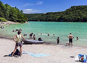 Camping Surchauffant beach