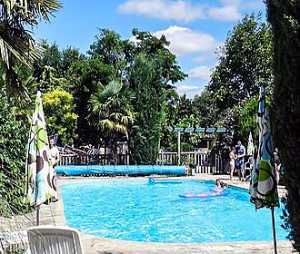 Camping de Courte Vallee swimming pool