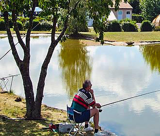 Camping le Futuriste fishing