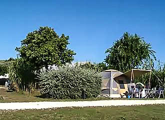 Camping Les Baleines pitches