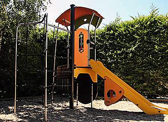 Camping le Clos Auroy playground