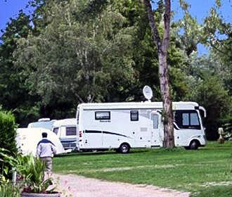 Canoe Camping la Courtine France