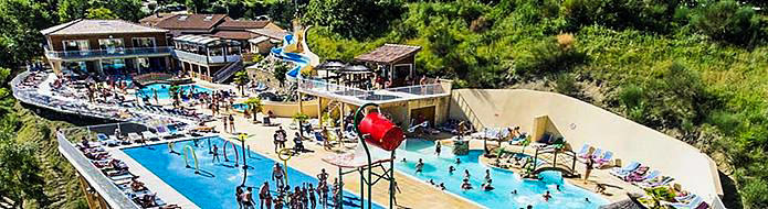 Camping Les Bois du Chatelas swimming complex