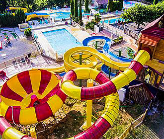 Camping le Merle Roux water slides