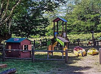 Camping Les Cruses playground