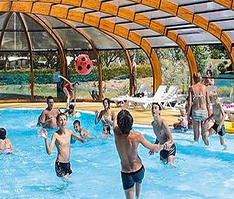 Le Lac Bleu Campsite swimming pool