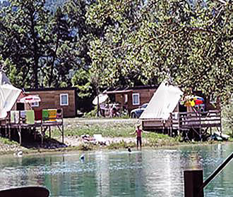 Le Lac Bleu Campsite tent rentals