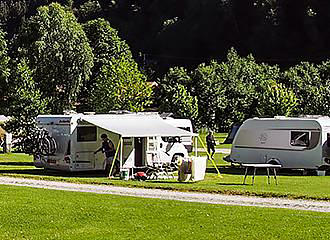 Les Domes de Miage caravan pitches