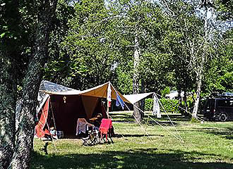 Le Camping du Lac pitches