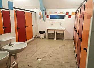 Camping Le Walric bathroom