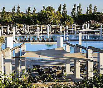 Camping Domaine de la Dragonniere swimming complex