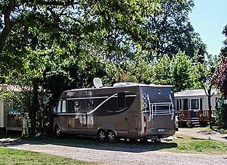 Camping La Garenne RV pitches