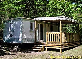 Domaine de Lambeyran campsite mobile homes