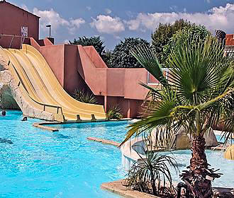 Camping Clau Mar Jo swimming pools