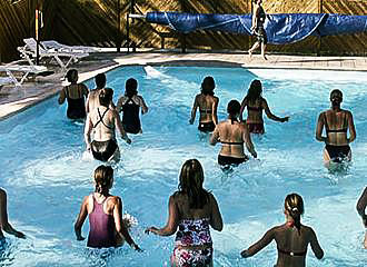 Camping Les Relarguiers swimming pool