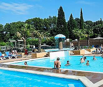 Le Ruou Camping Club swimming pools