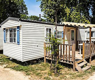 Camping Paris Est mobile homes