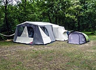 Camping Naturiste des Bois de Valence pitches