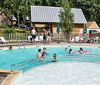 Huttopia Versailles campsite swimming pool