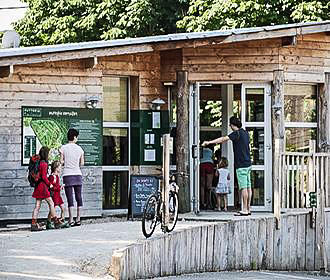 Huttopia Versailles campsite