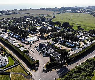 La Pierre Longue Campsite Near Paris In Ile de France