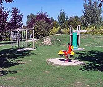 Camping du Tertre playground