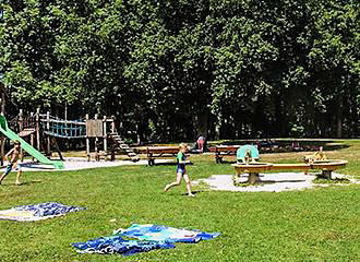 Camping la Samaritaine playground