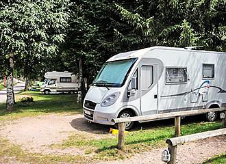 Camping le Domaine des Bans RV pitches