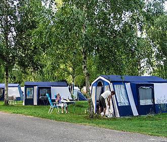 Camp Au Clair Ruisseau Campsite tents