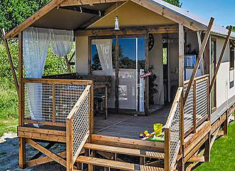 Campsite Parc de la Fecht tent rental