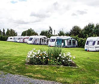 Camping Aux Champs