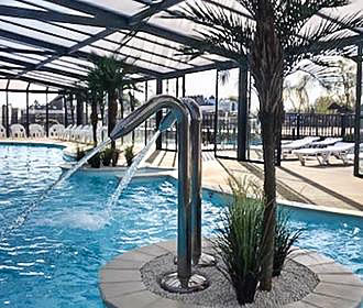 Camping la Vallee de Deauville swimming complex