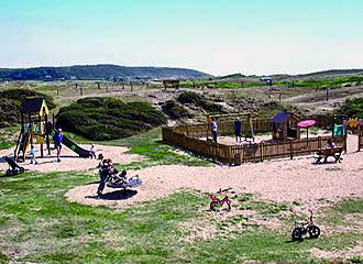 Camping Le Grand Large playground